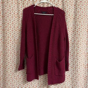 Dark Magenta cardigan with Pockets!!!